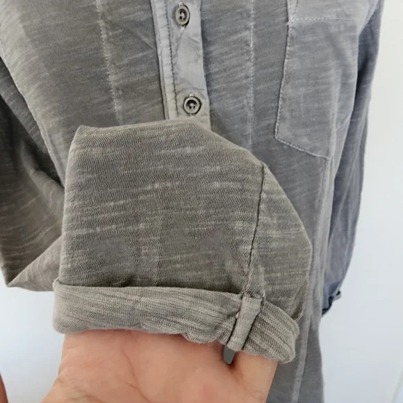 Natural reflections long-sleeved top. Size medium. Grey. - Picture 8 of 9